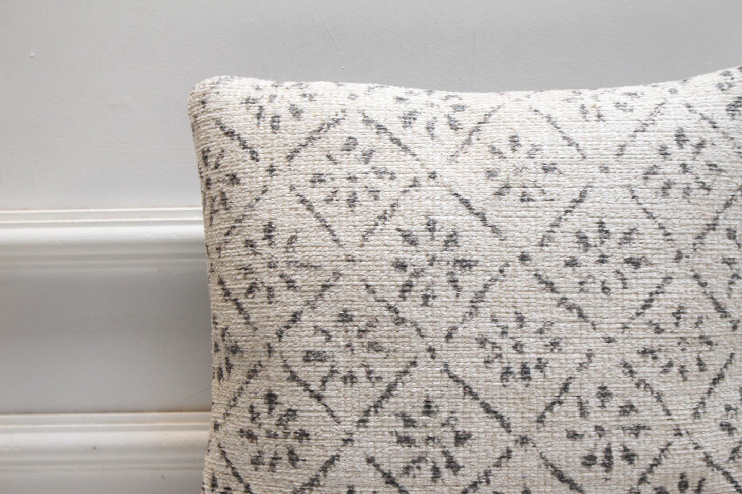 Handmade Kilim Pillow Cover: 16x16 Vintage Woven Throw Cushion