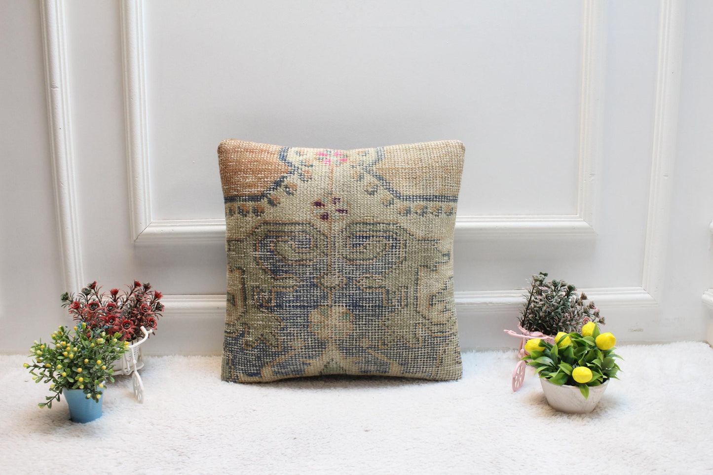Geometric Kilim Pillow Cover: Upcycled Turkish Rug, 16x16 inch