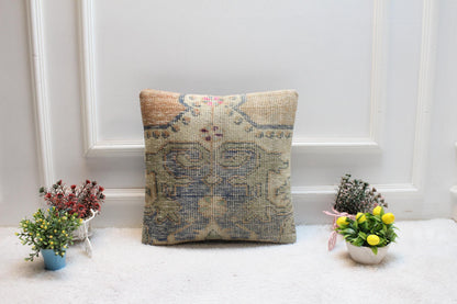 Geometric Kilim Pillow Cover: Upcycled Turkish Rug, 16x16 inch