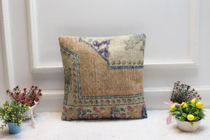Square Turkish Rug Pillow Cover: Upcycled Kilim, 16x16 inch