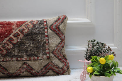 Vintage Turkish Rug Pillow: Organic Wool Lumbar Pillow Cover (12x24 in)