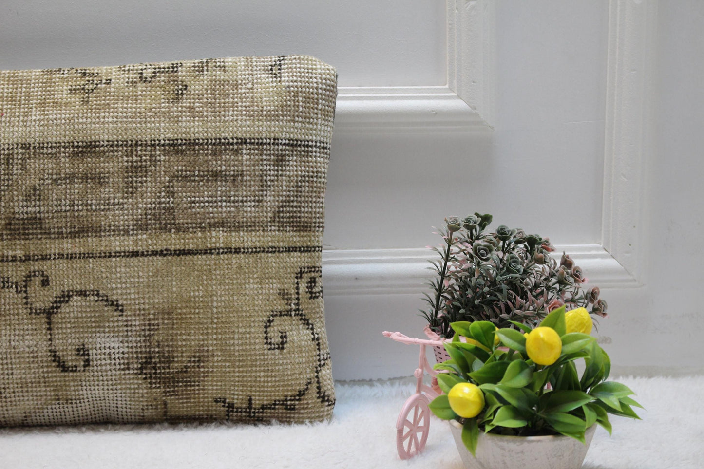 Beige Vintage Turkish Rug Lumbar Pillow Cover: Handmade Wool, 12x24 inch