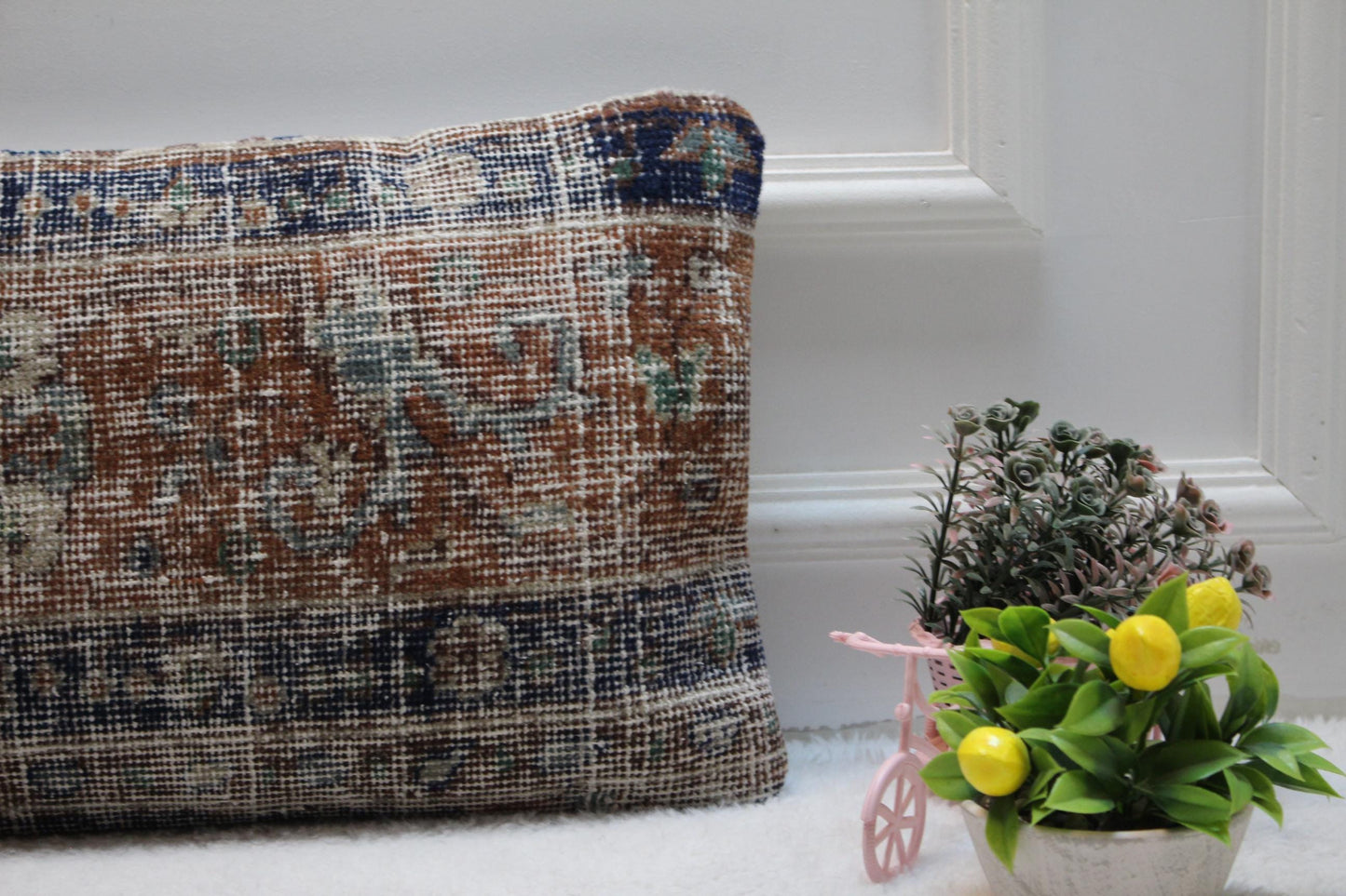 Blue Vintage Turkish Rug Pillow Cover: Organic Wool Lumbar Pillow (12x24 in)