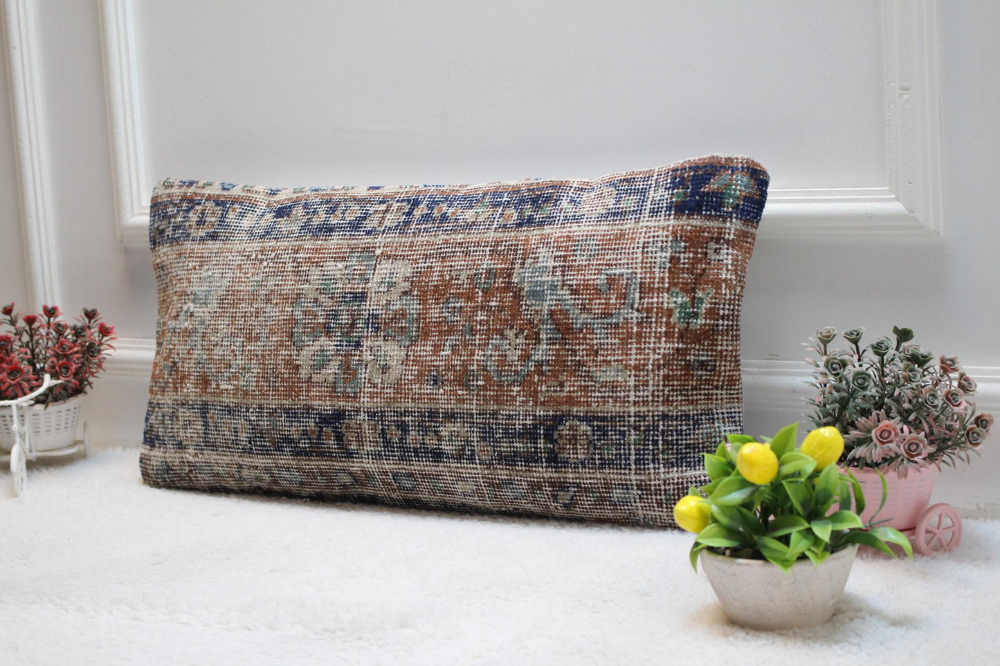 Blue Vintage Turkish Rug Pillow Cover: Organic Wool Lumbar Pillow (12x24 in)