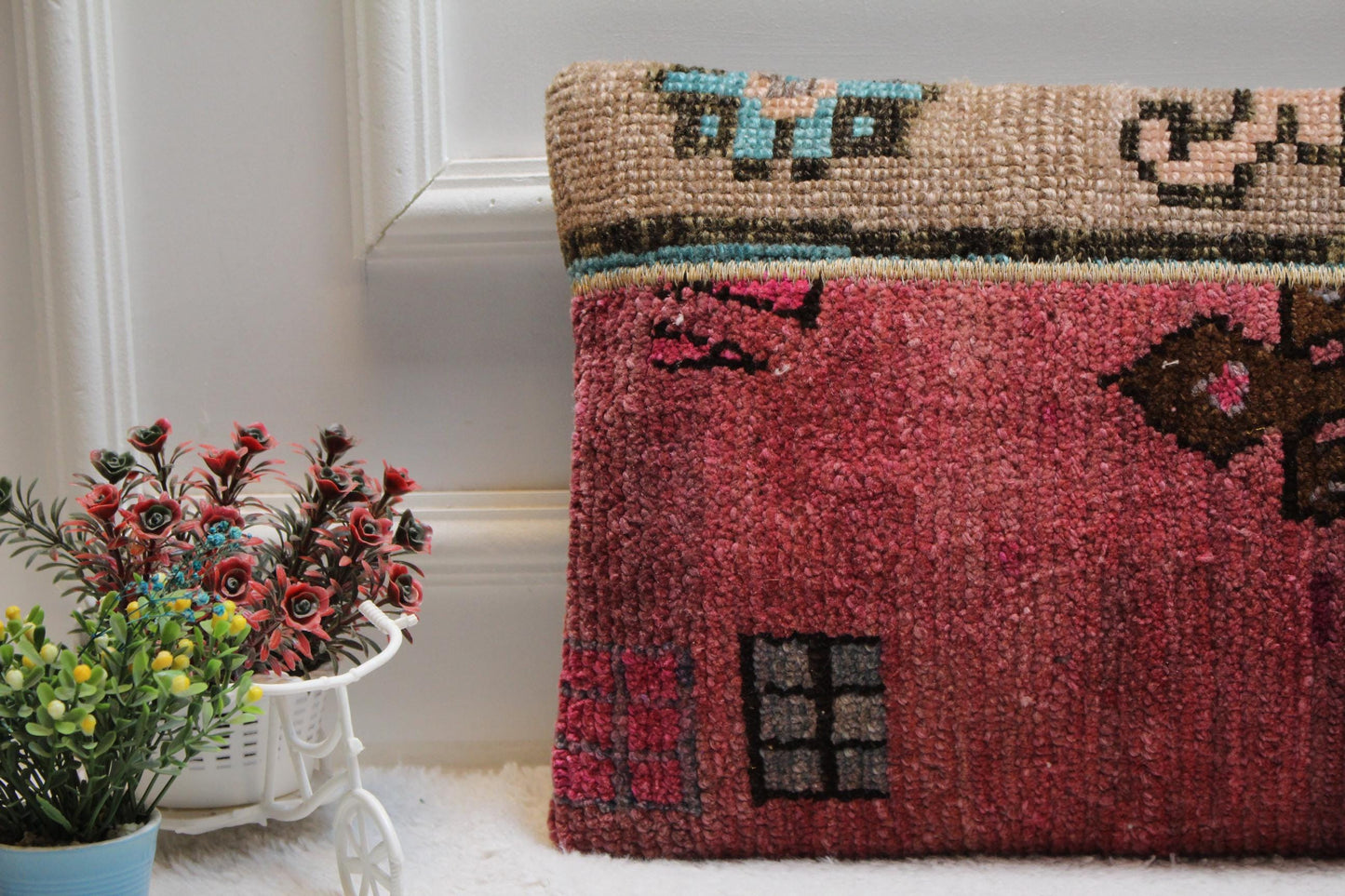 Handmade Pink Turkish Rug Pillow Cover: Organic Wool Lumbar Cushion (12x24 in)