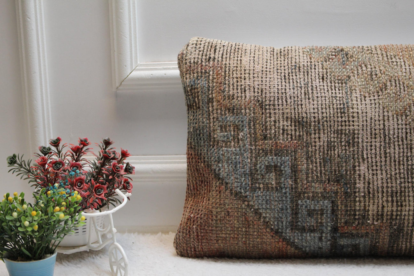 Handmade Turkish Rug Lumbar Pillow Cover: Organic Wool Boho Design (12x24 in)