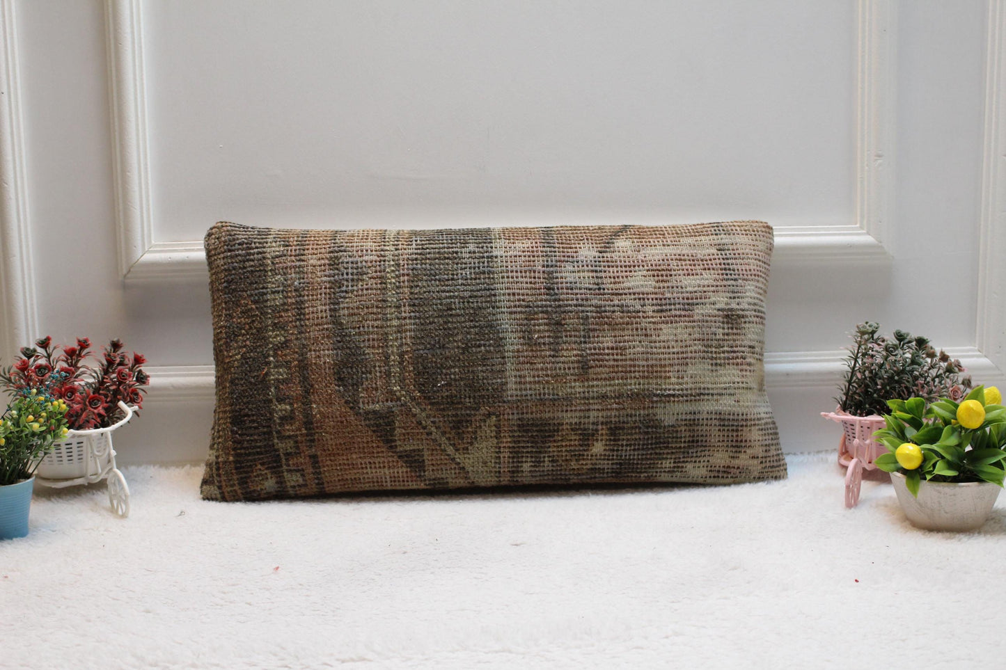 Handmade Turkish Rug Lumbar Pillow Cover: Geometric Boho Design (12x24in)