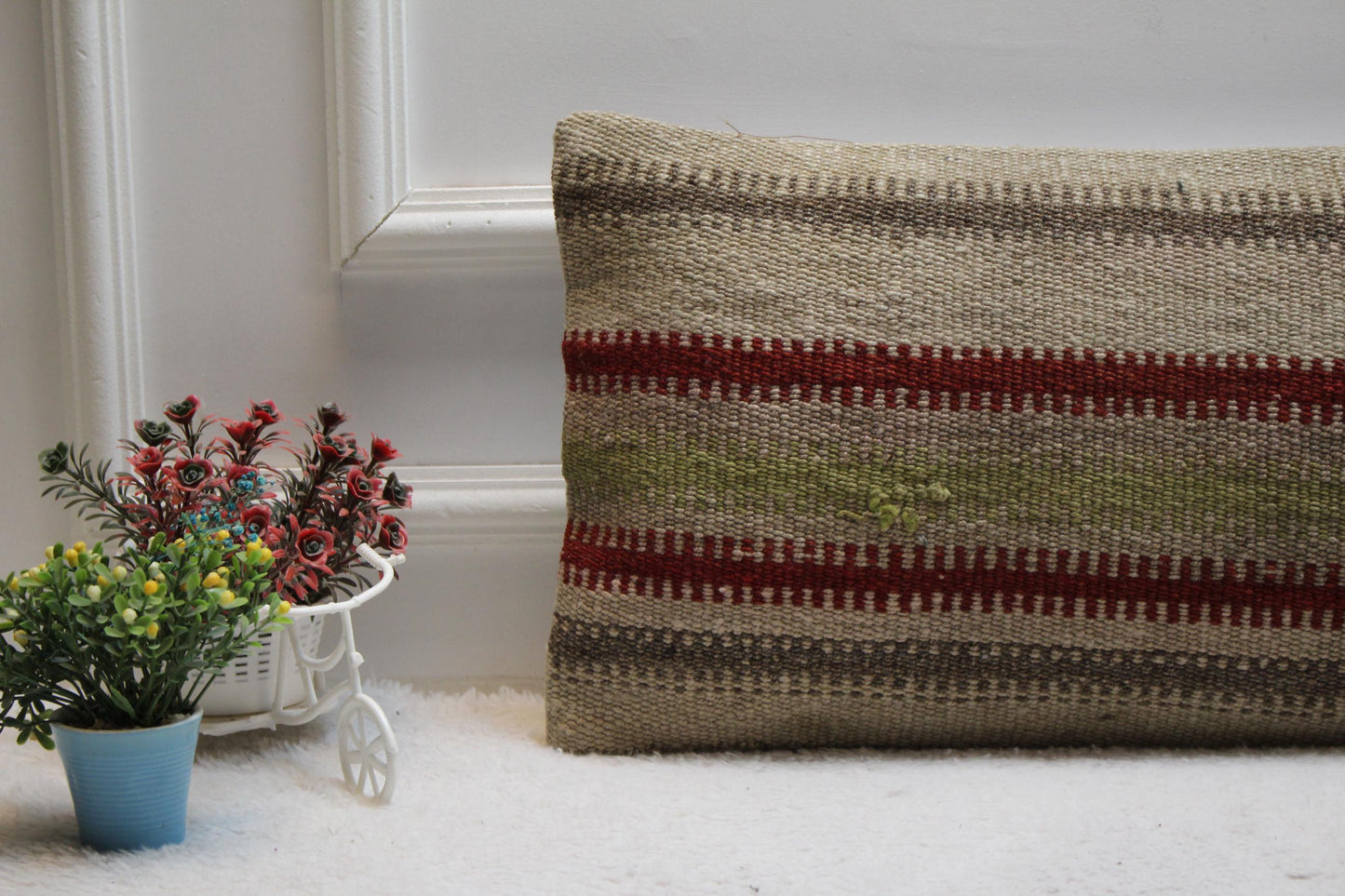 Handmade Kilim Lumbar Pillow Cover: Vintage Woven Rug, 12x24 inch