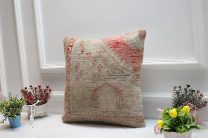 Vintage Turkish Kilim Pillow Cover: Upcycled Woven Rug, 16x16 inch