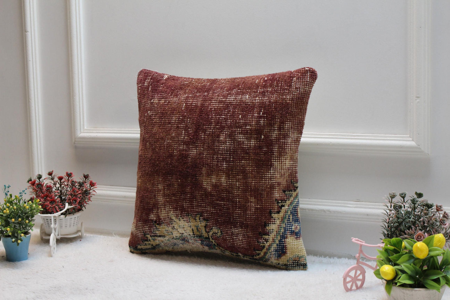 Handmade Red Kilim Pillow Cover: Vintage Boho Woven Wool (16x16 in)