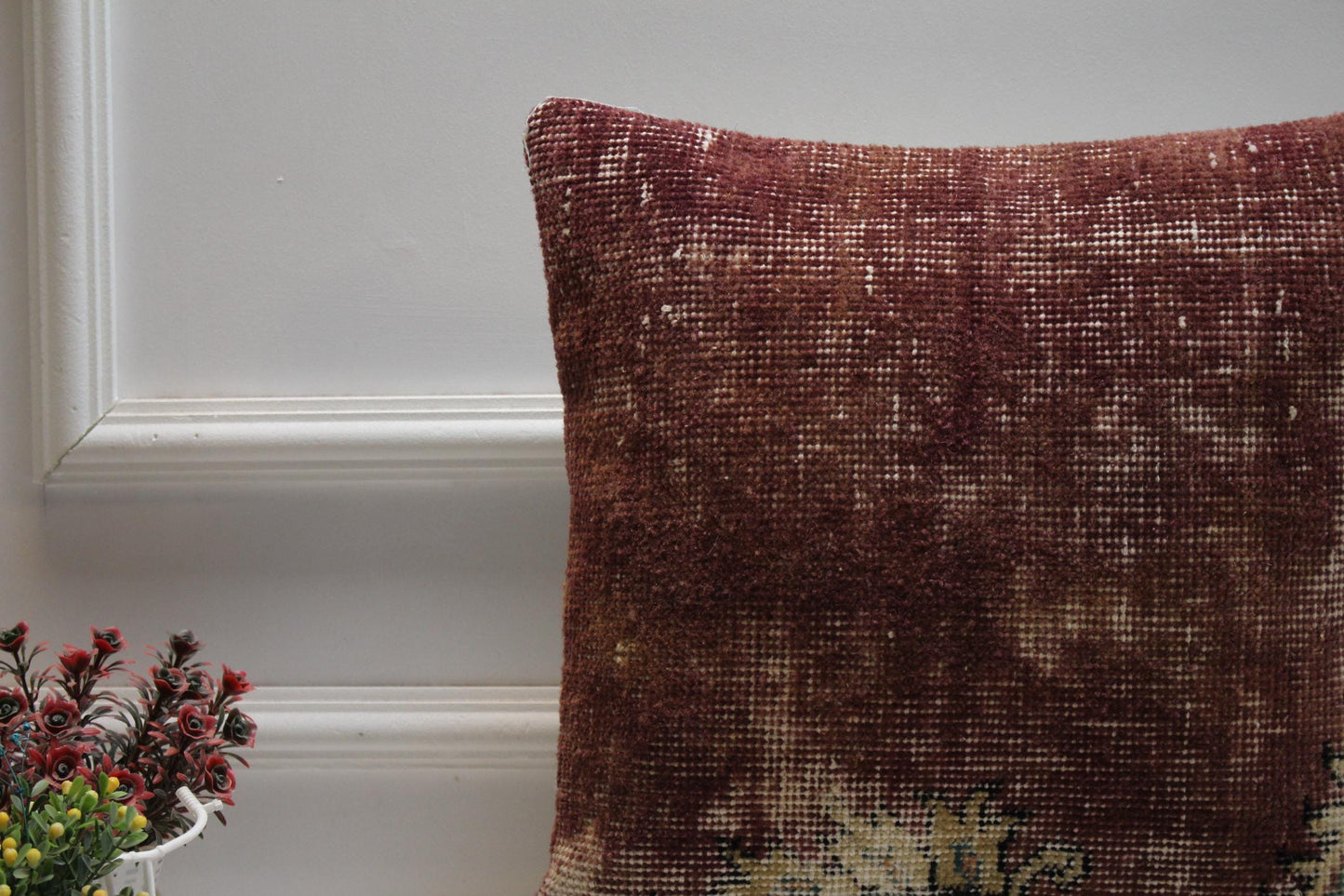 Handmade Red Kilim Pillow Cover: Vintage Boho Woven Wool (16x16 in)