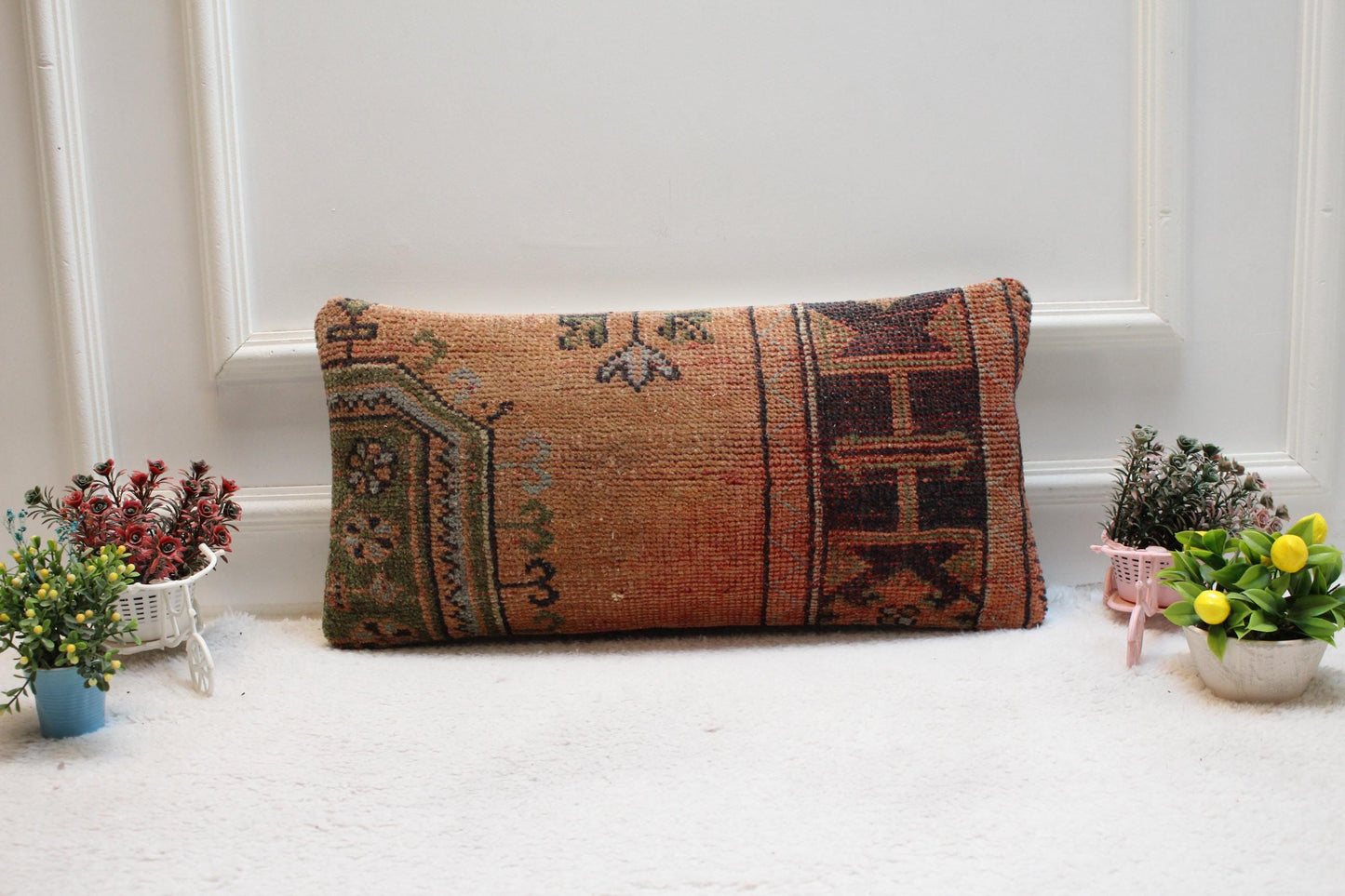 Handmade Kilim Lumbar Pillow Cover: Geometric Boho Wool Pillow (12x24 in)