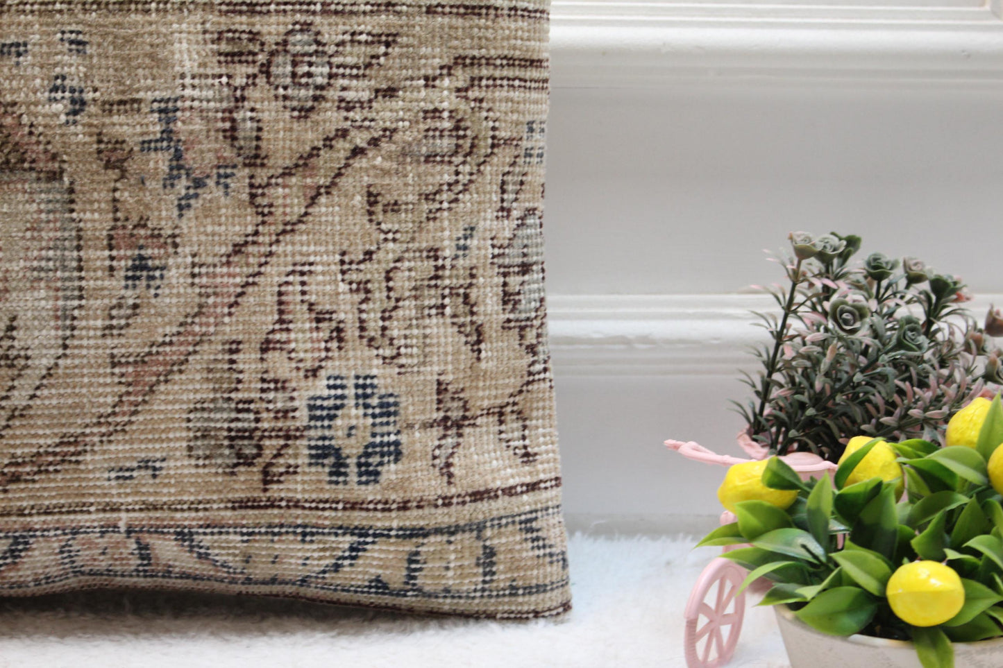 Floral Turkish Rug Pillow Cover: Vintage Anatolian Kilim, 16x16 inch