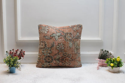 Boho Turkish Rug Pillow Cover: Vintage Kilim, 16x16 inch