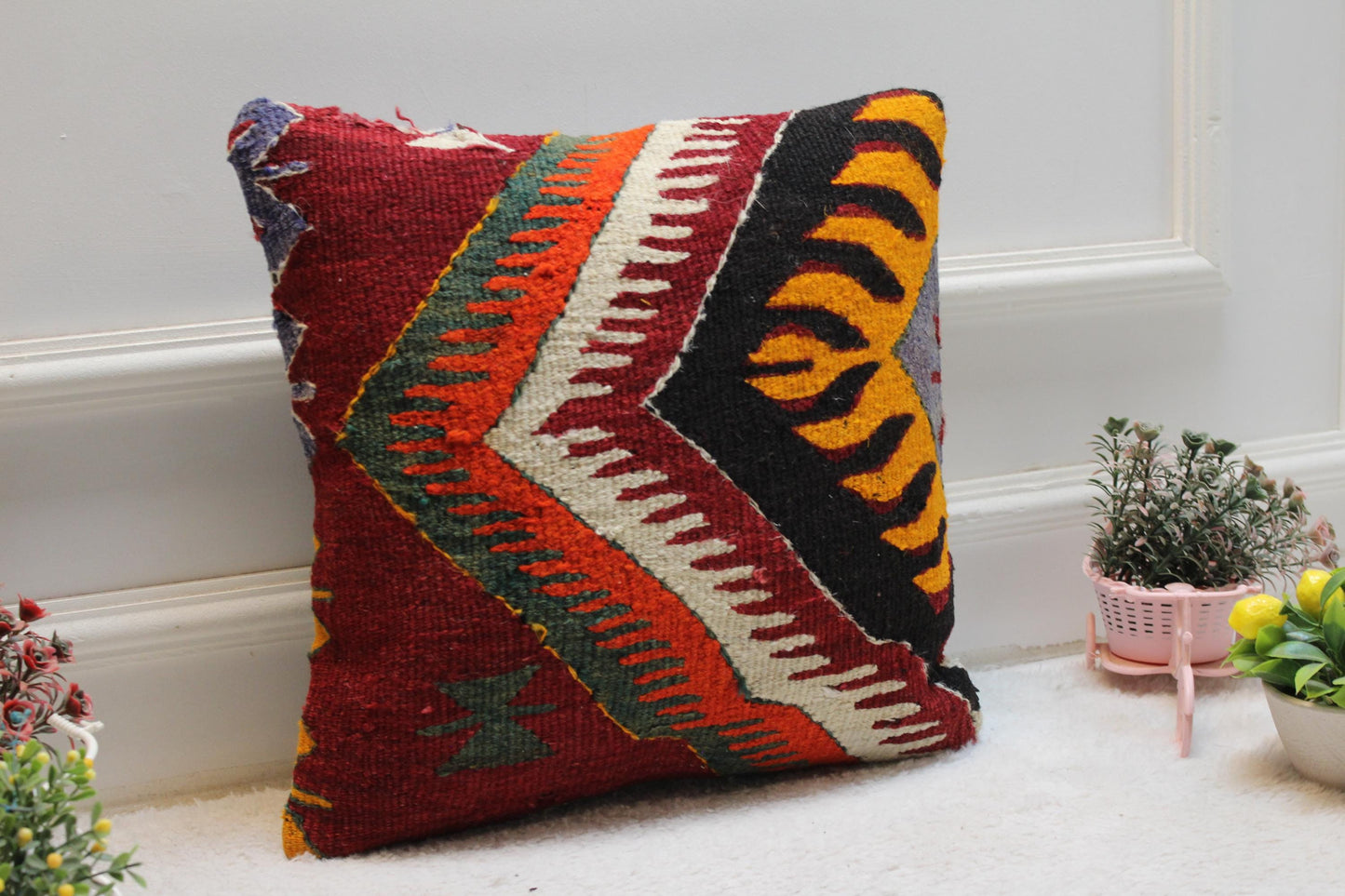 Geometric Kilim Pillow Cover: Handmade Woven Wool, 16x16 inch