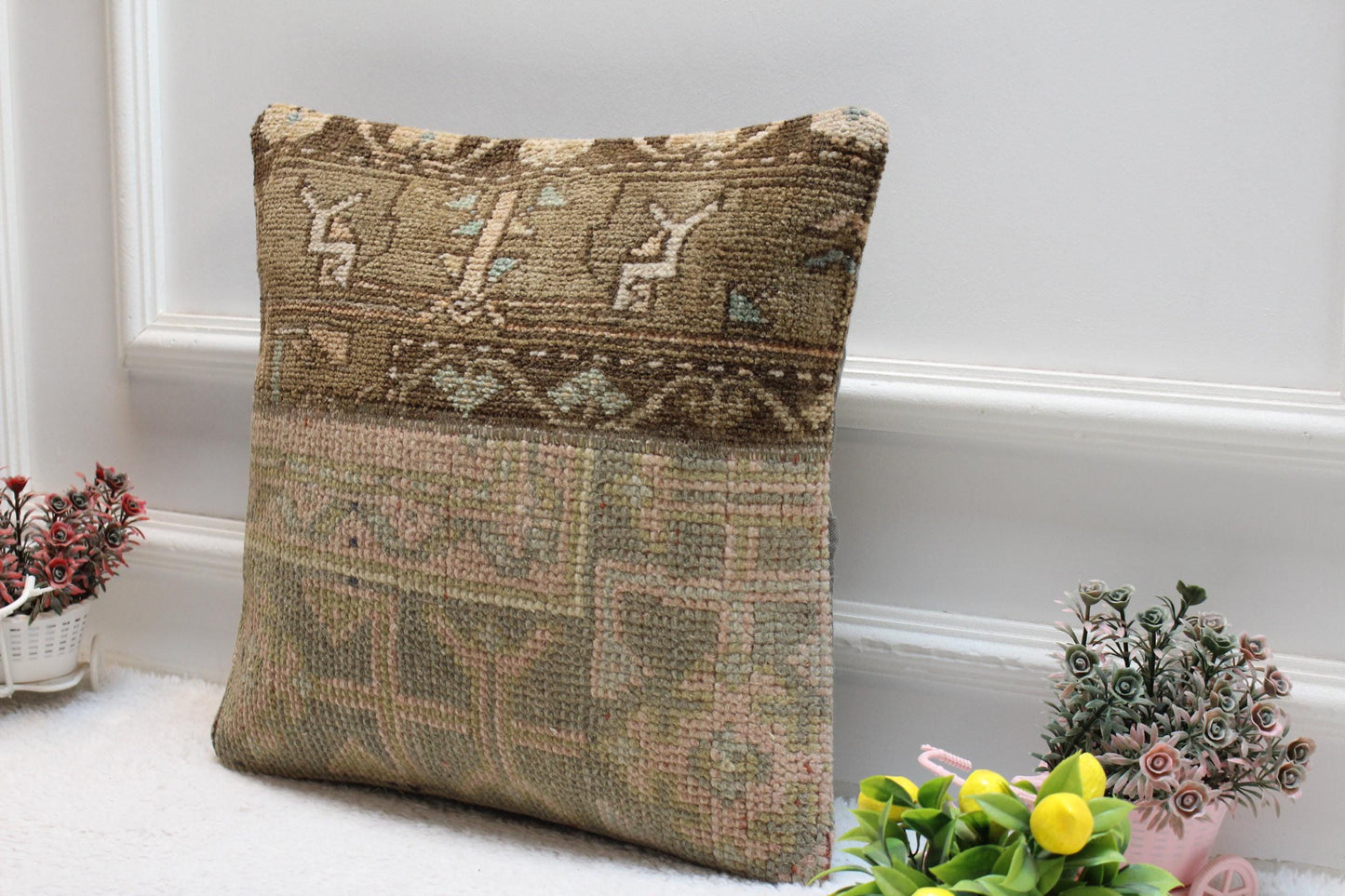 Vintage Turkish Rug Pillow Cover: Patchwork Wool Throw Pillow (16x16 in)