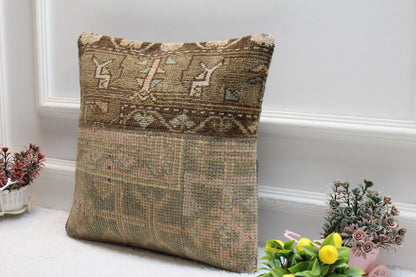 Vintage Turkish Rug Pillow Cover: Patchwork Wool Throw Pillow (16x16 in)