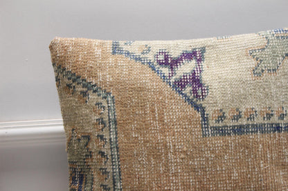 Square Turkish Rug Pillow Cover: Upcycled Kilim, 16x16 inch