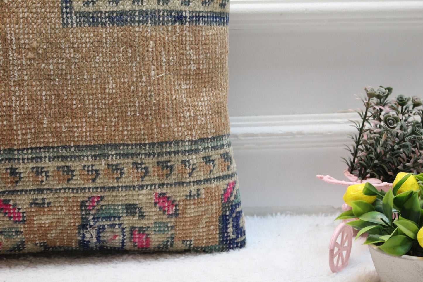 Square Turkish Rug Pillow Cover: Upcycled Kilim, 16x16 inch