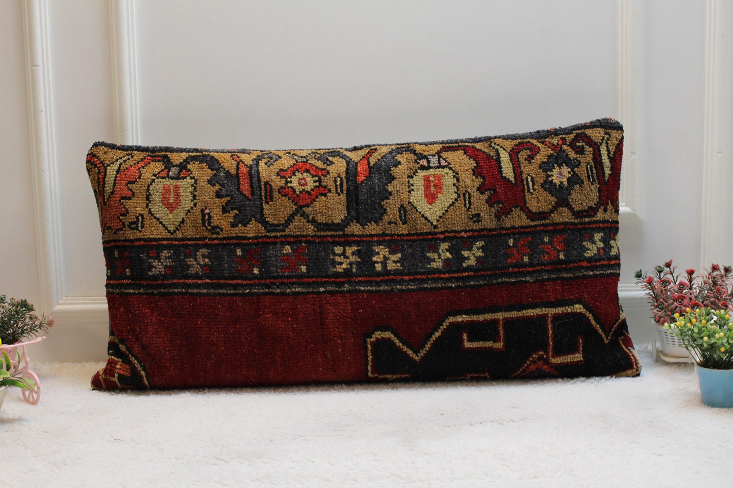 Handmade Turkish Rug Lumbar Pillow Cover: Vintage Woven Wool (16x32 in)