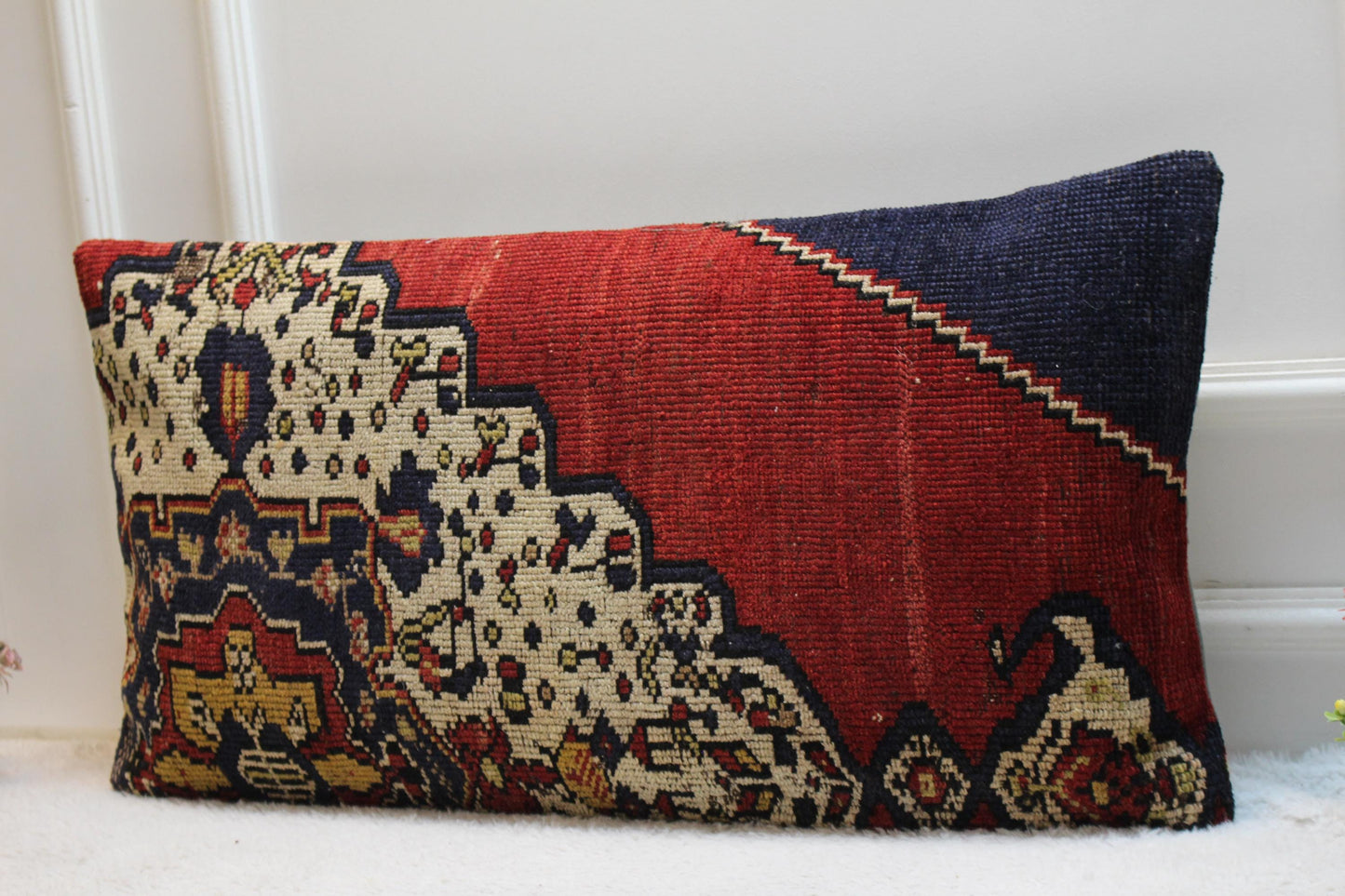 Handmade Lumbar Kilim Pillow Cover: Vintage Turkish Rug, 16x32 inch