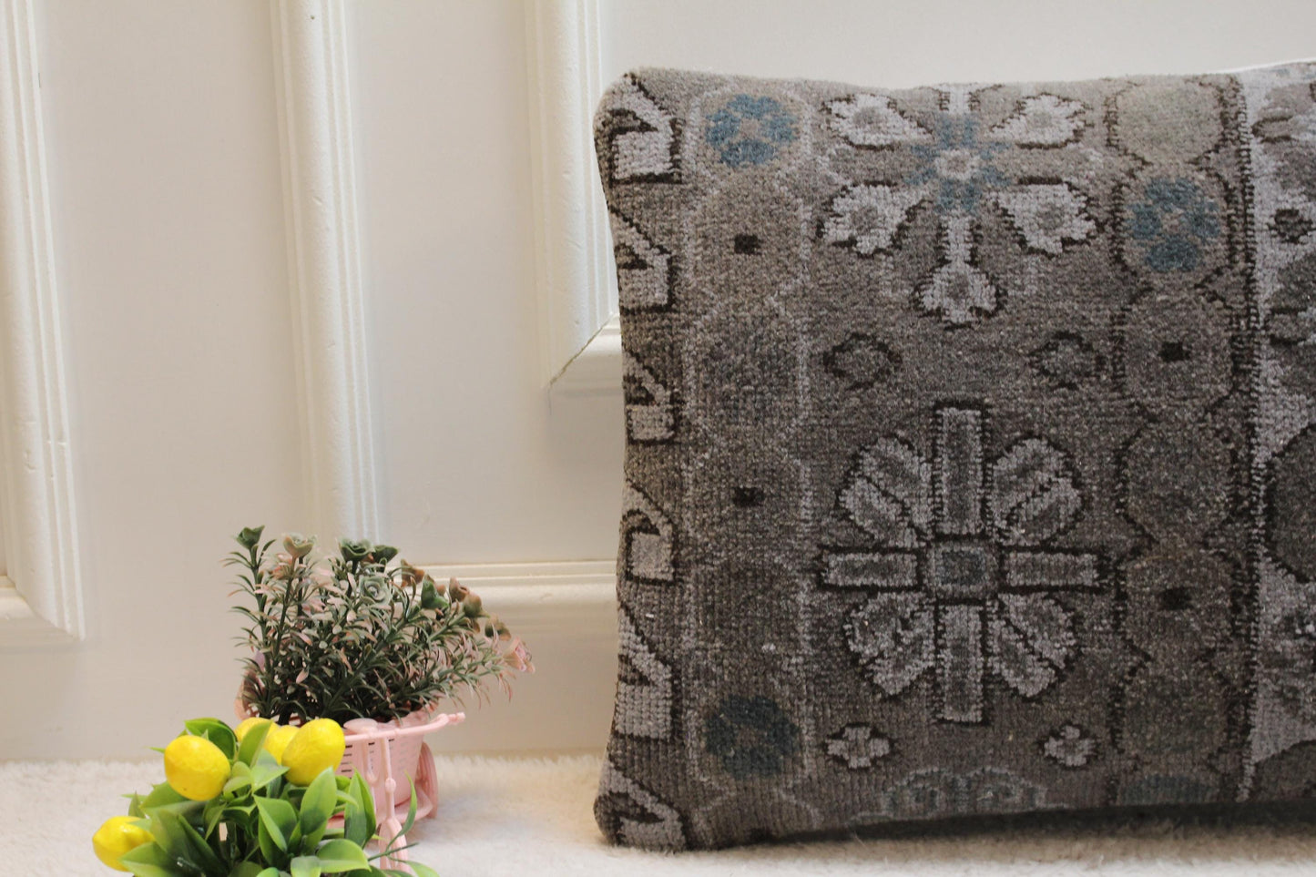 Gray Turkish Rug Lumbar Pillow Cover: Vintage Kilim Pillow, 16x24 inch