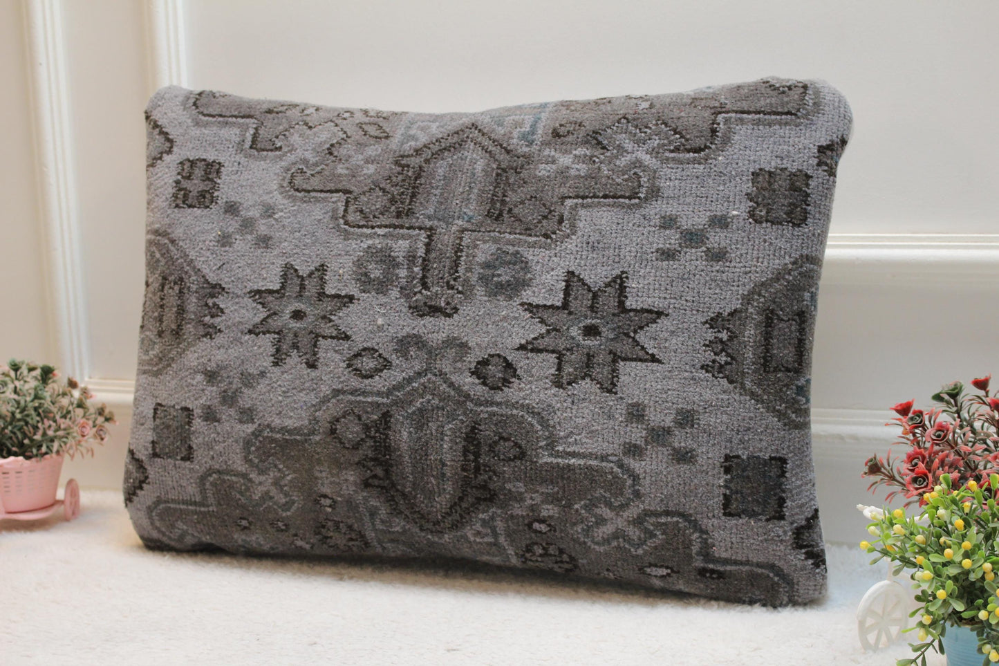 Gray Turkish Rug Pillow Cover: Vintage Kilim Lumbar Pillow (16x24 in)