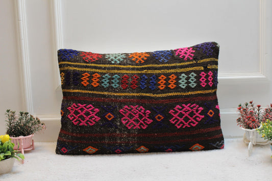 Handmade Turkish Kilim Pillow Cover: Vintage Woven Wool, 16x24