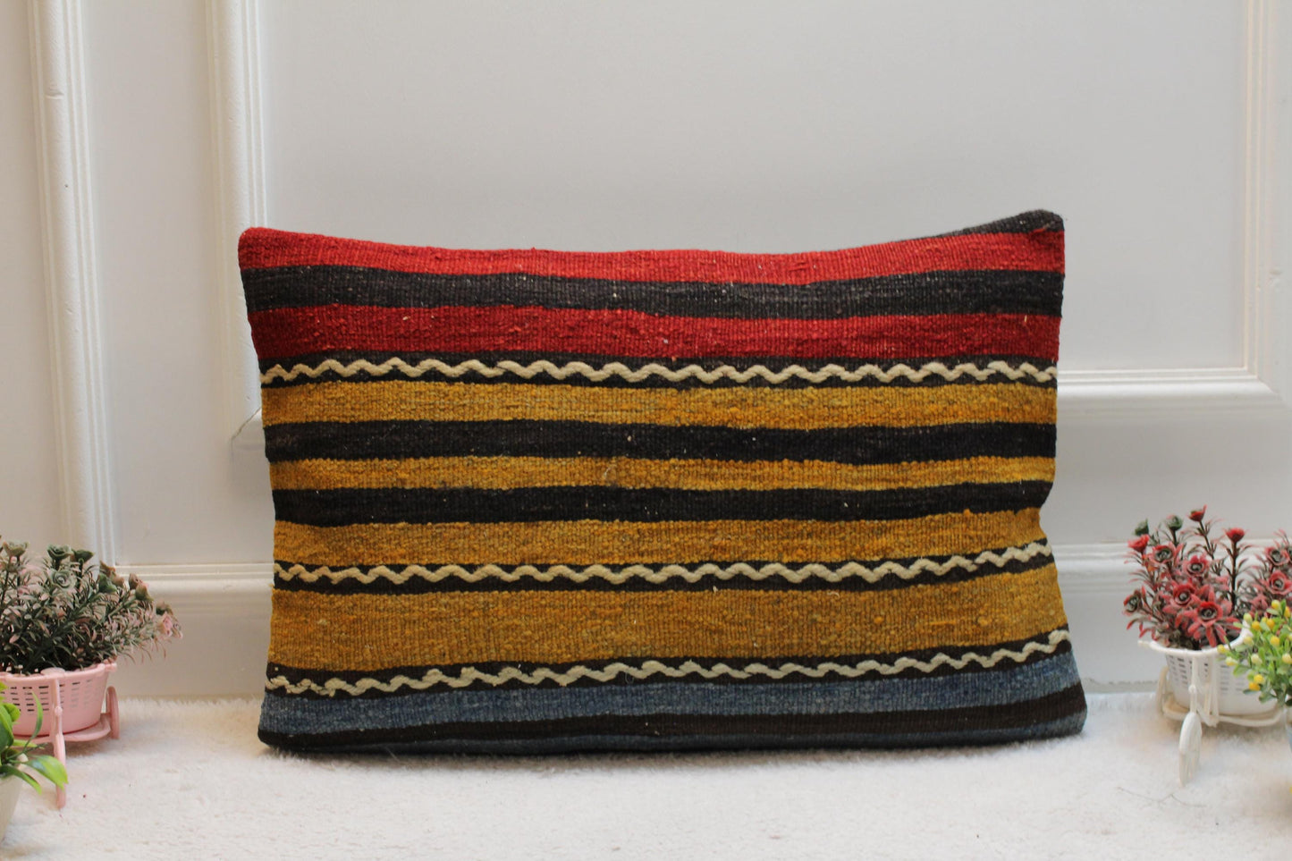 Handmade Kilim Pillow Cover: Vintage Woven Wool, 16x24 inch