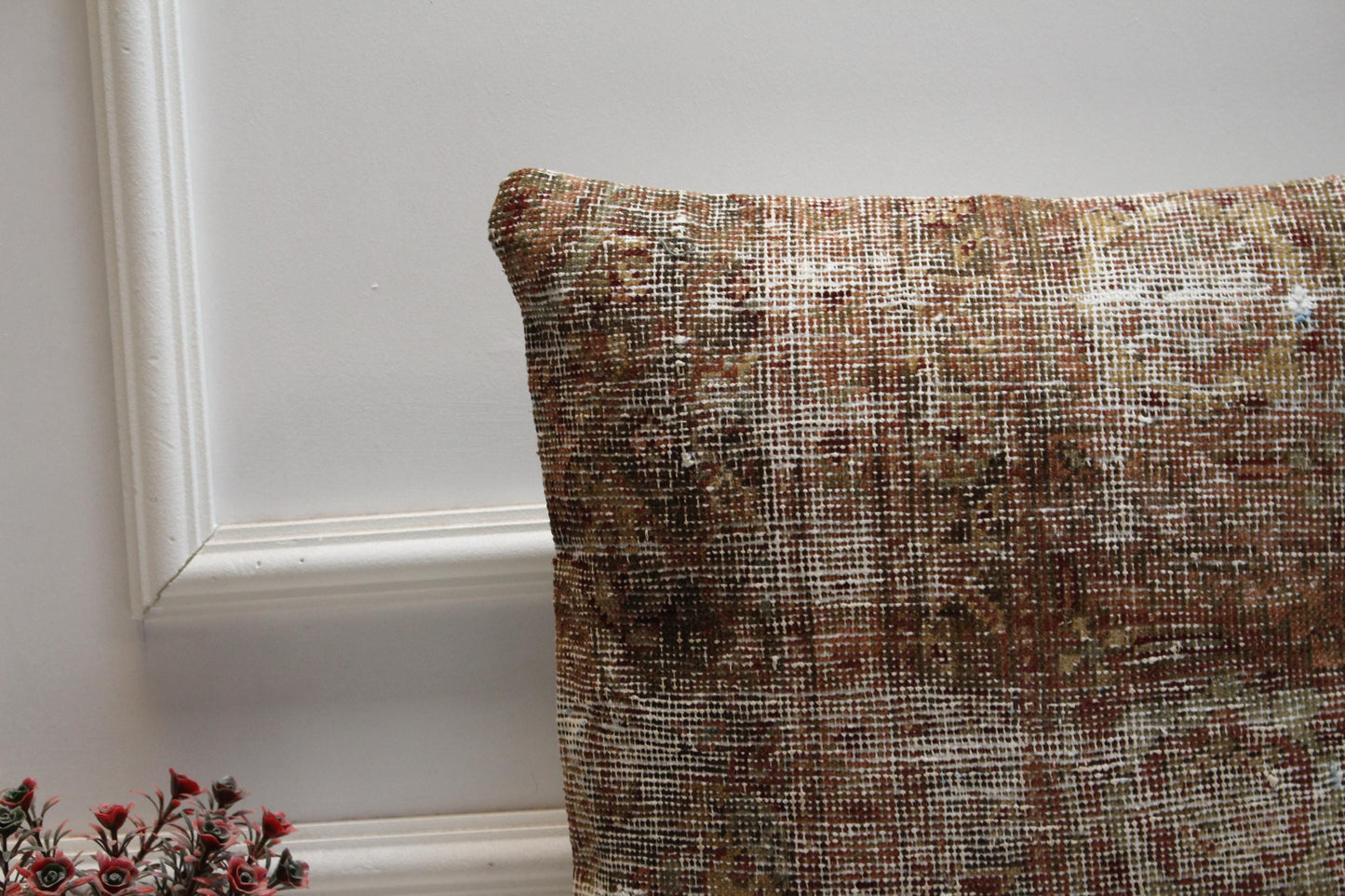 Vintage Turkish Rug Pillow Cover: 16x16 Square Anatolian Kilim Pillow