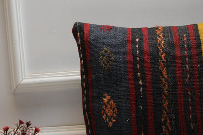 Handmade Kilim Pillow Cover: Organic Wool Boho Decor (16x16 inc)