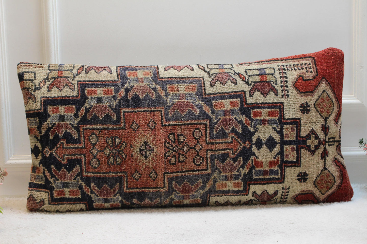 Large Turkish Rug Pillow Cover: Boho Lumbar Pillow (16x32 in)