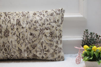 Handmade Turkish Kilim Lumbar Pillow Cover: Shabby Chic Decor (12x24)