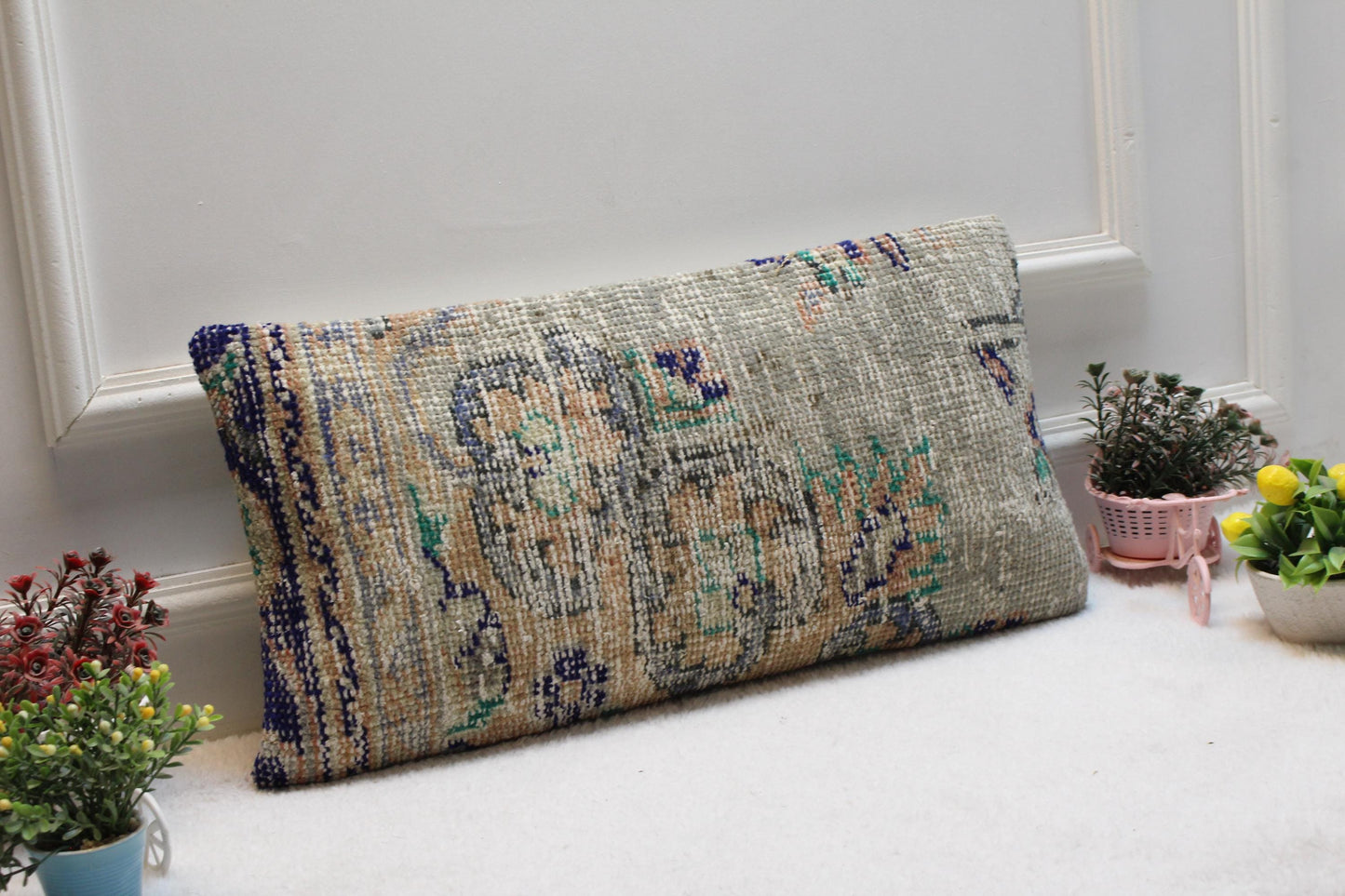 Handmade Turkish Rug Lumbar Pillow Cover: Faded Floral, 12x24