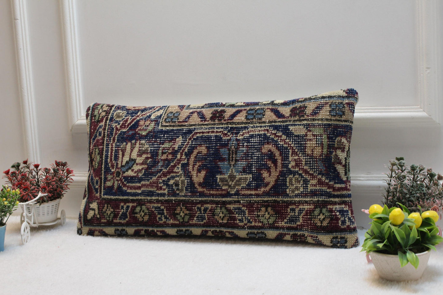 Floral Kilim Lumbar Pillow Cover: Vintage Turkish Rug, 12x24 inch