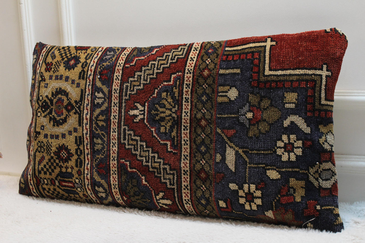 Handmade Turkish Rug Pillow Cover: Vintage Kilim Lumbar Pillow (16x32 in)