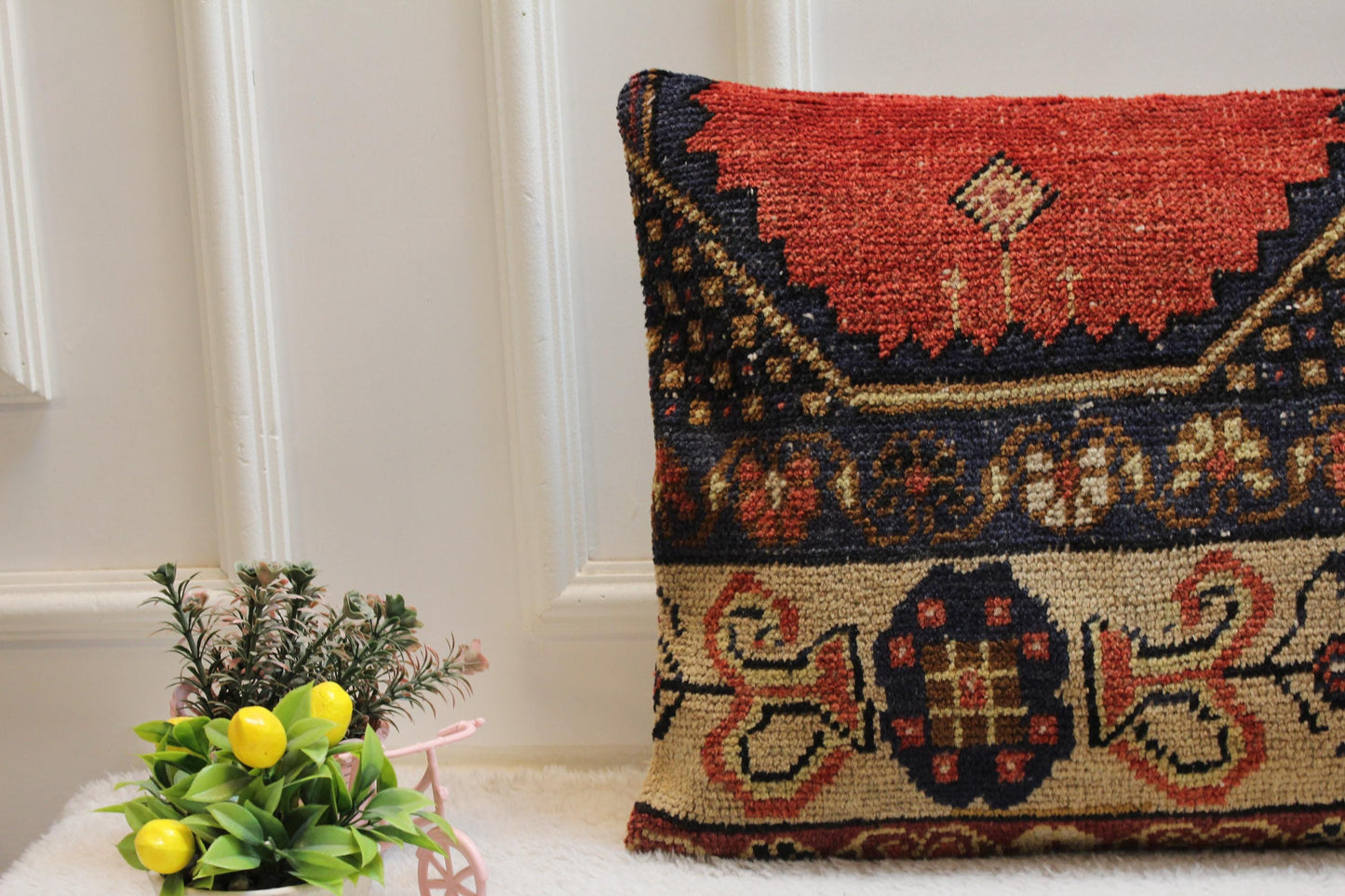 Handmade Wool Lumbar Pillow Cover: Vintage Turkish Rug, 16x32 inch