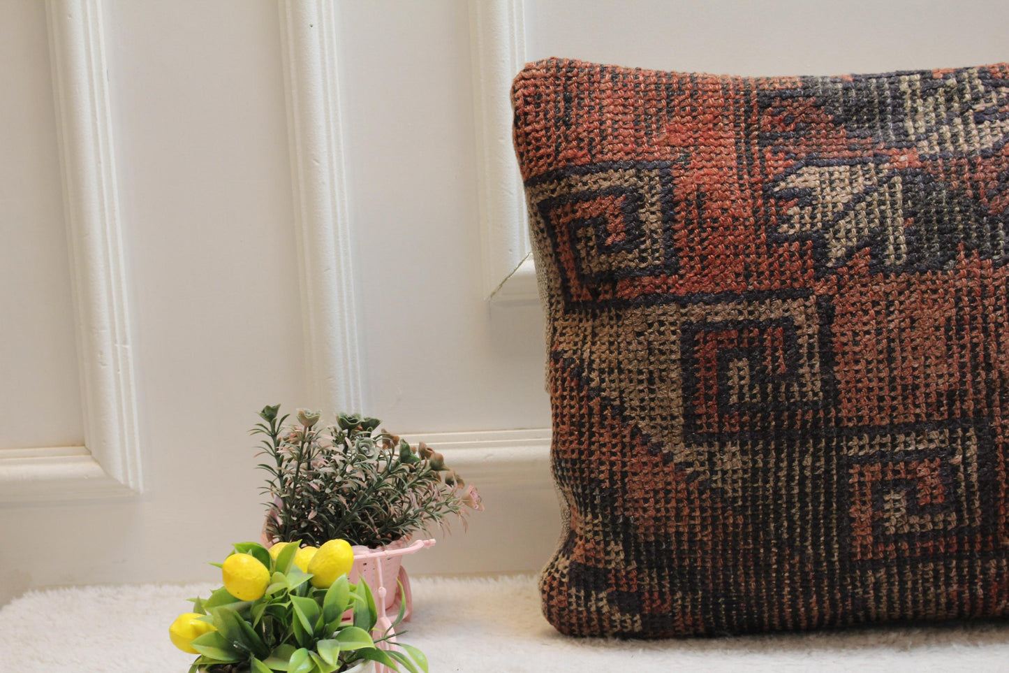 16x24 Vintage Turkish Rug Pillow Cover: Organic Wool Kilim Pillow