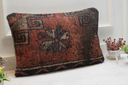 Red Anatolian Kilim Pillow Cover: Turkish Rug Home Decor (16x24 in)