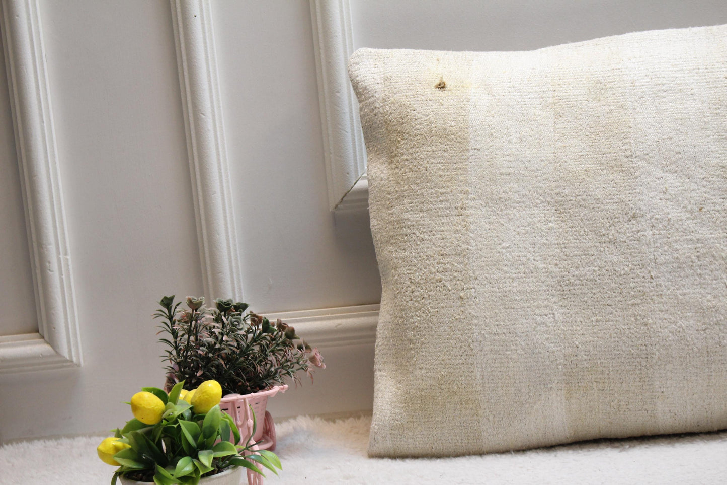 Handmade Kilim Pillow Cover: Upcycled Woven Rug, Beige Brown (16x24 inc)