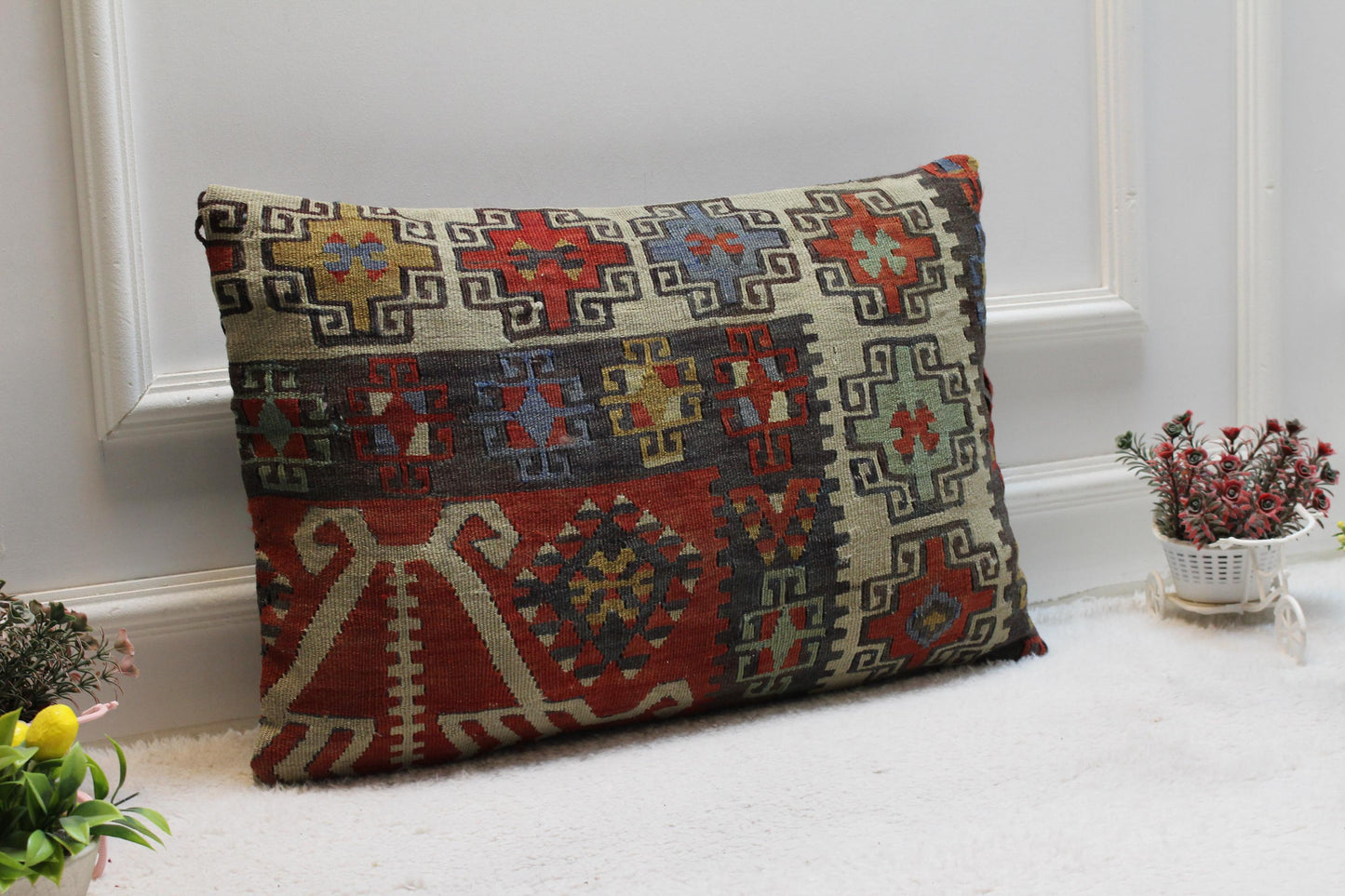 Geometric Kilim Pillow Cover: Handmade Upcycled Woven Rug, 16x24 inch
