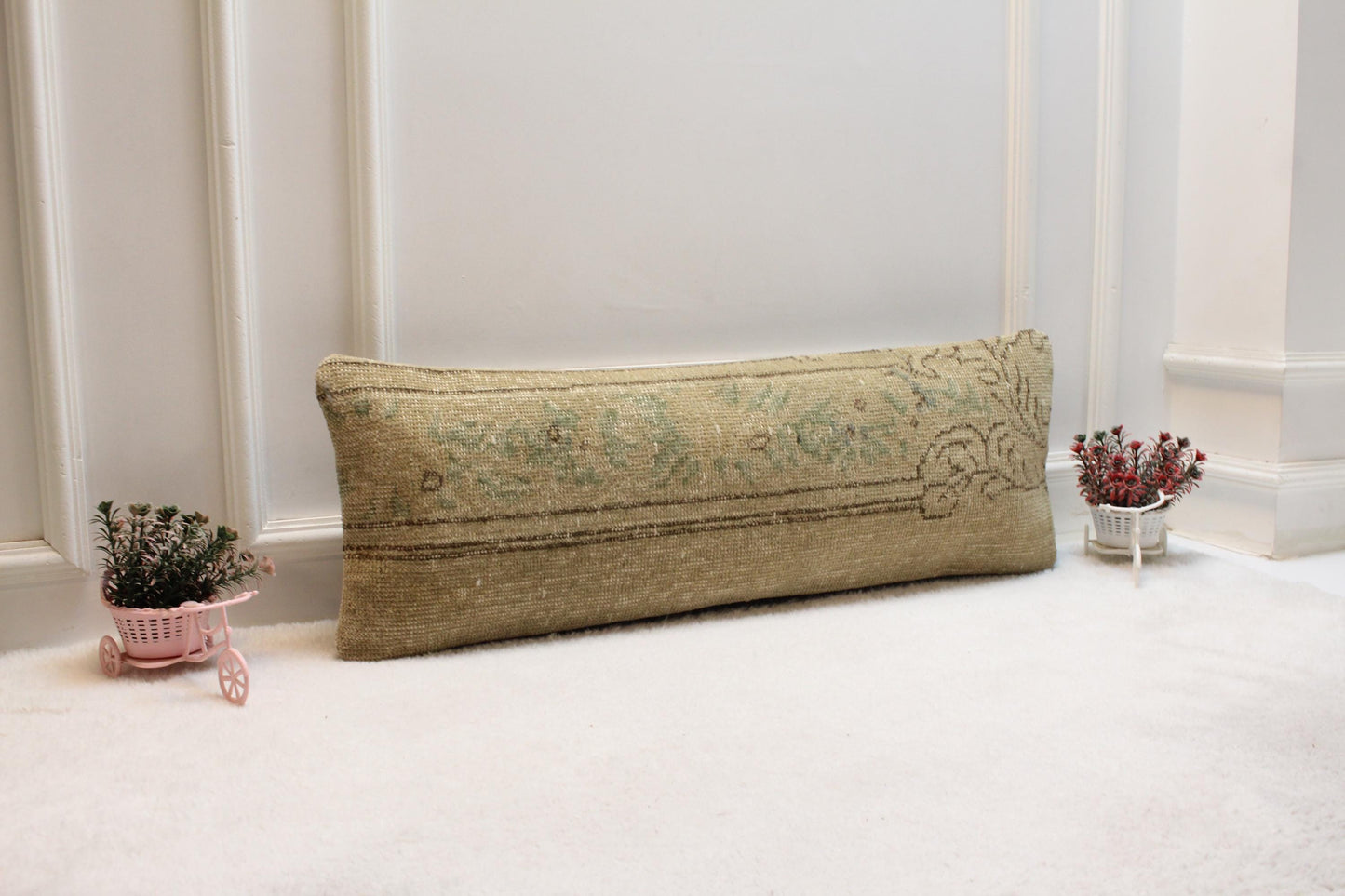 Handwoven Turkish Kilim Lumbar Pillow – Cream & Tan, Vintage Accent (12x36 inch)