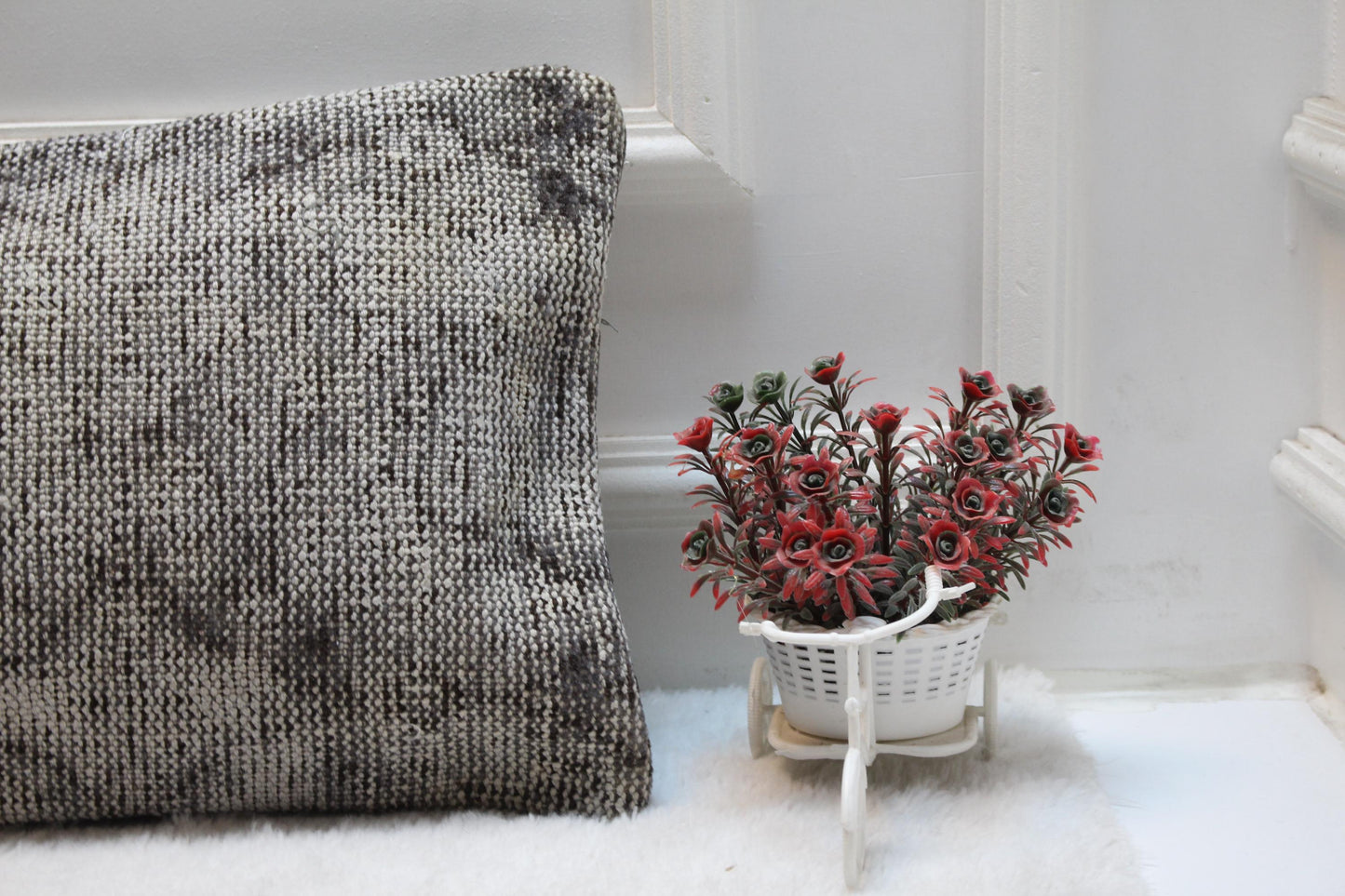 Handmade Kilim Lumbar Pillow Cover – Gray Wool, Rustic Farmhouse Accent (12x36)