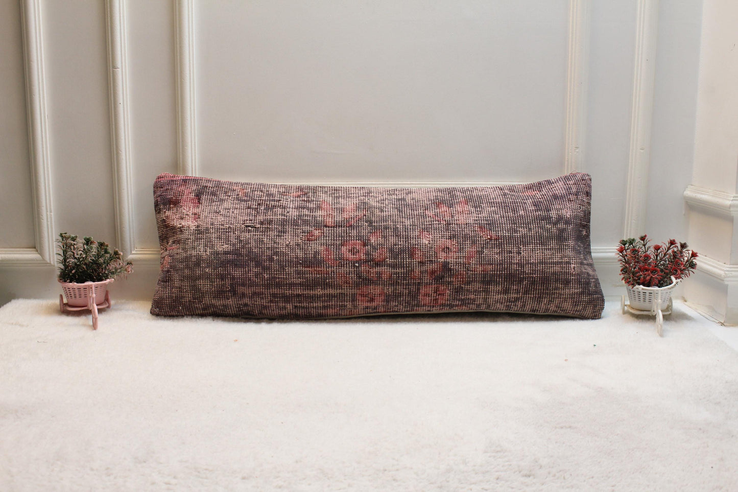 Floral Turkish Rug Lumbar Pillow Cover: Vintage Pink Rose Print, 12x36