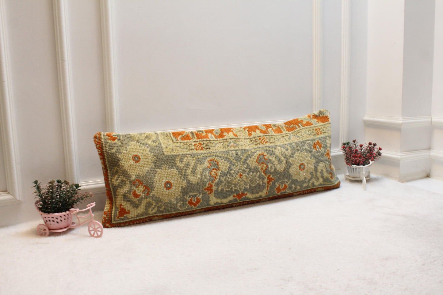 Handmade Turkish Rug Lumbar Pillow Cover: Floral Boho Decor (12x36 in)