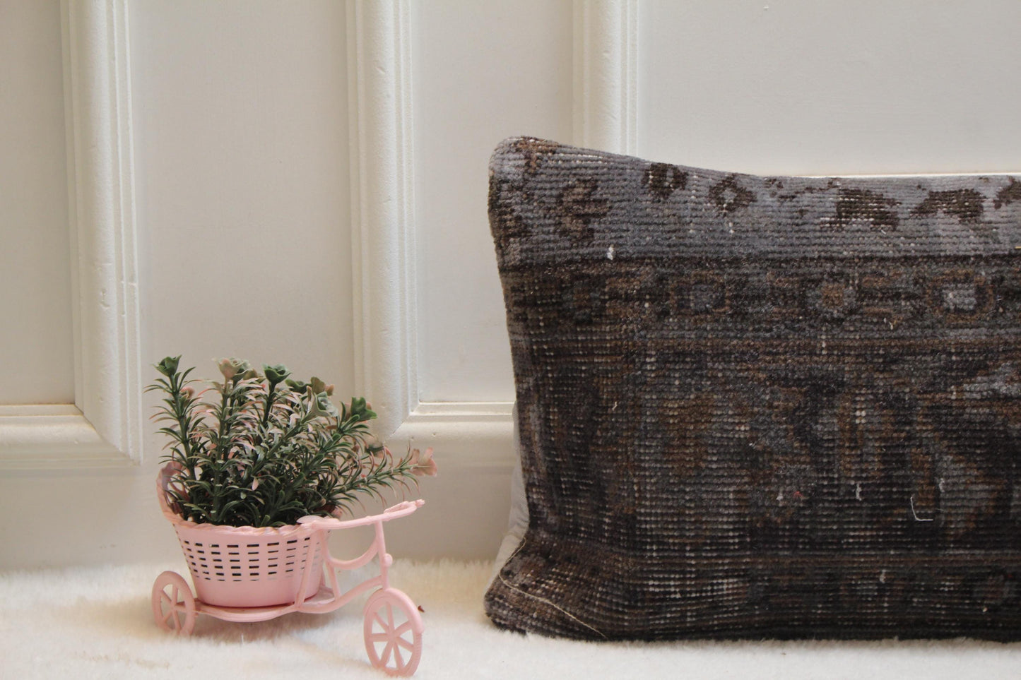 Boho Lumbar Pillow Cover: Turkish Rug, Organic Wool (12x36 inc)