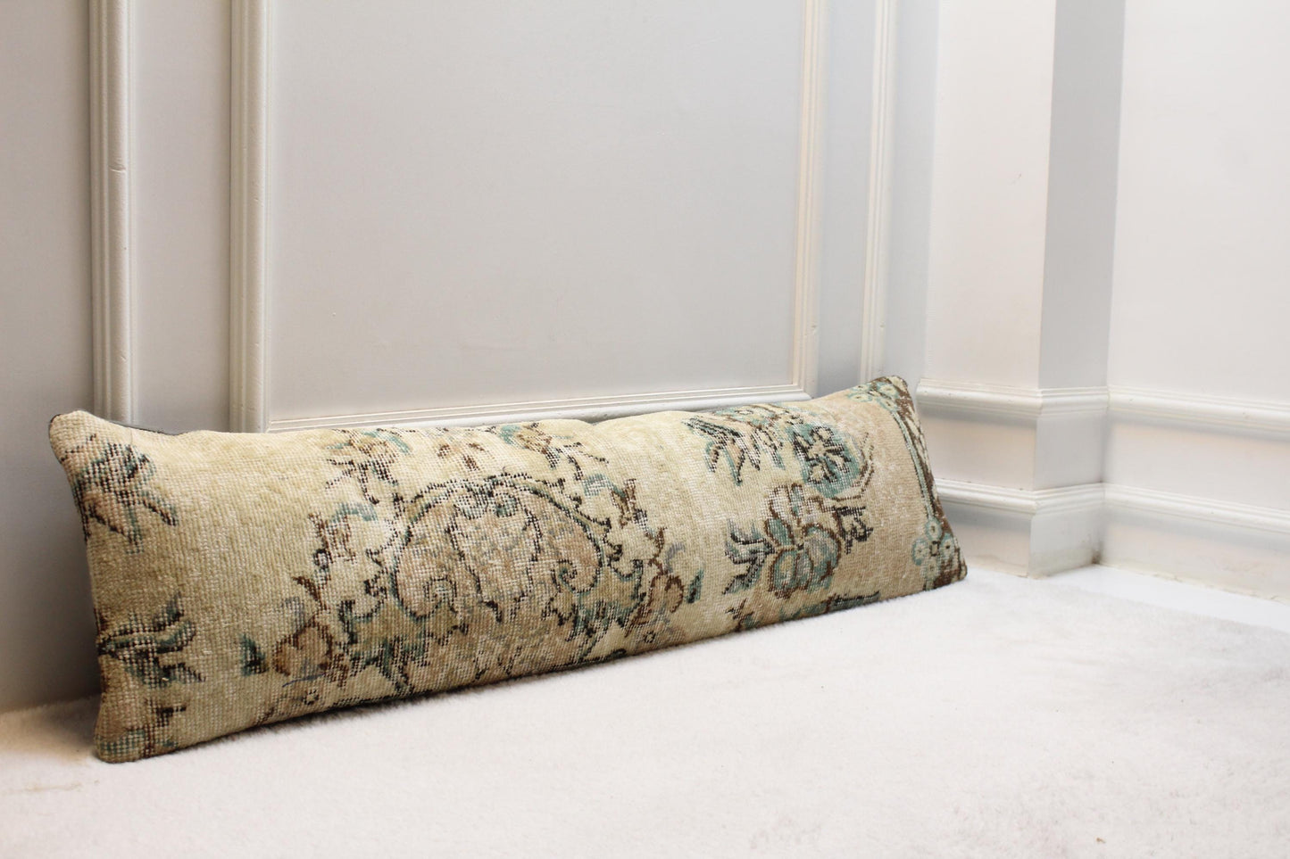 Turkish Rug Lumbar Pillow | Beige Floral Kilim, 30x120 in