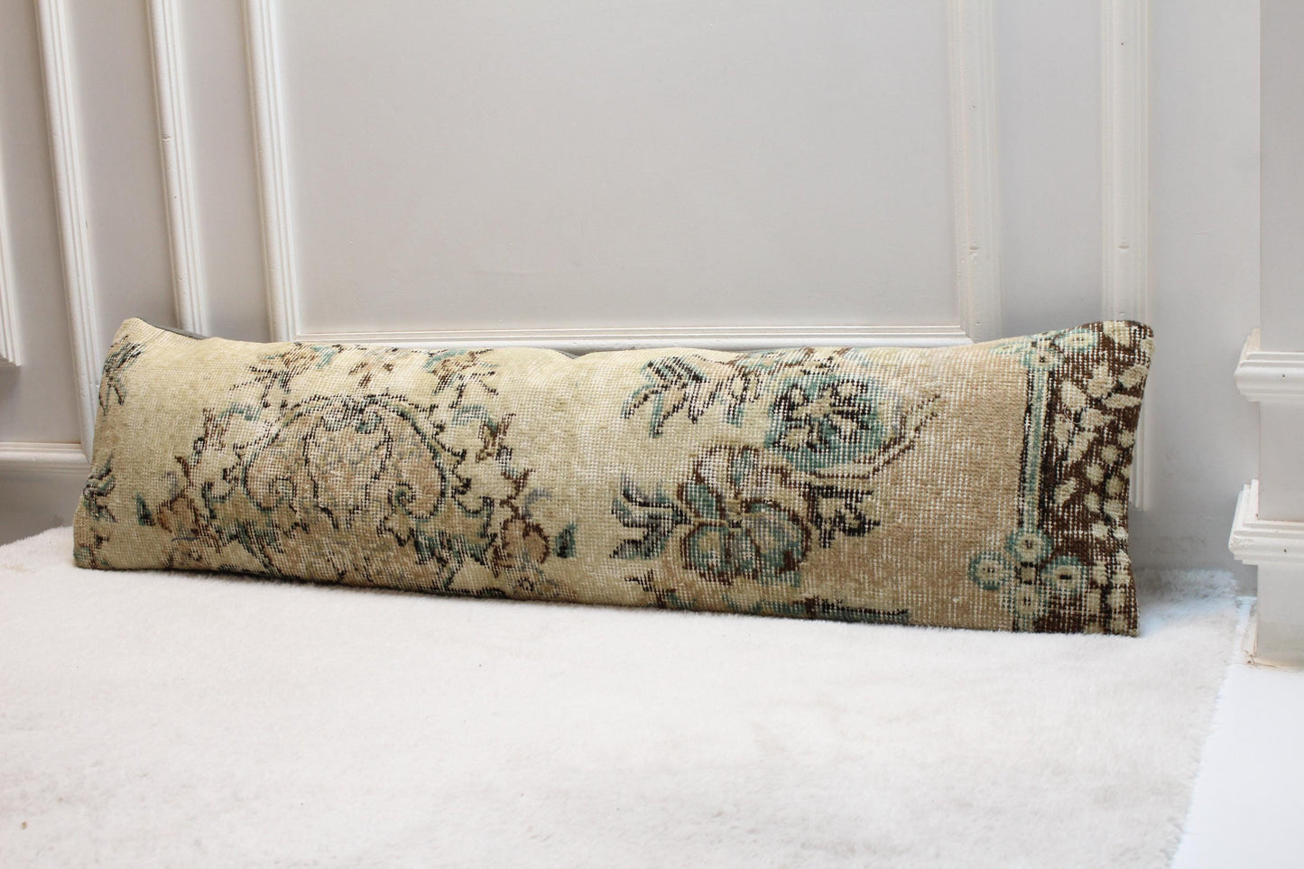 Turkish Rug Lumbar Pillow | Beige Floral Kilim, 30x120 in