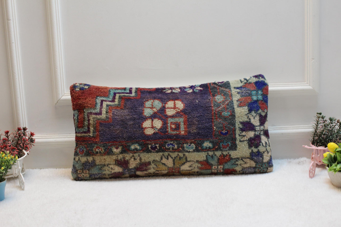 Vintage Turkish Kilim Lumbar Pillow Cover: Boho Wool Cushion (12x24)