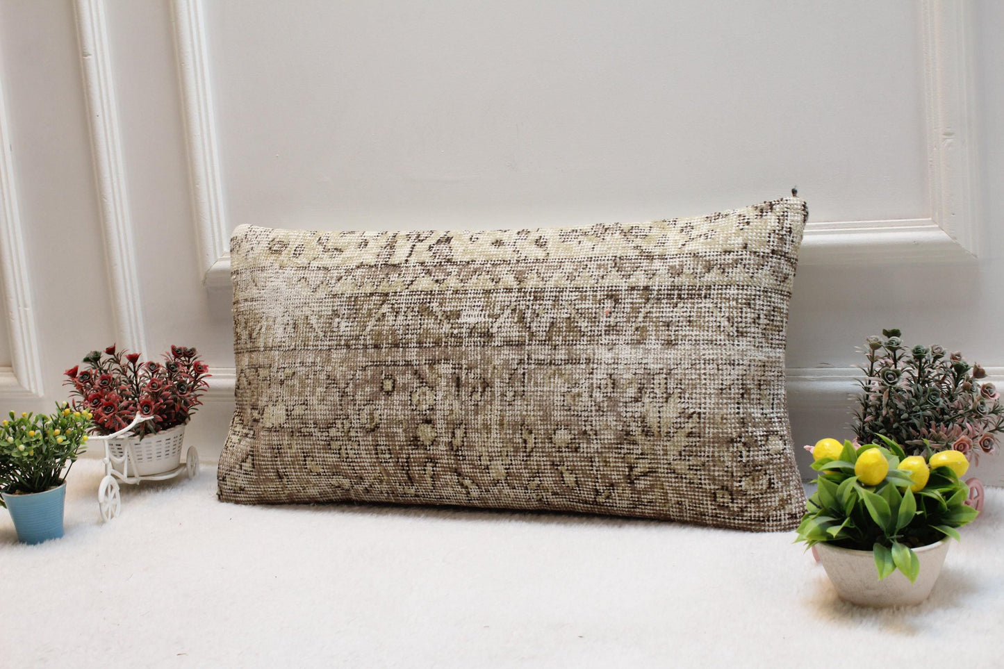 Handmade Turkish Kilim Lumbar Pillow Cover: Boho Farmhouse Decor (12x24)